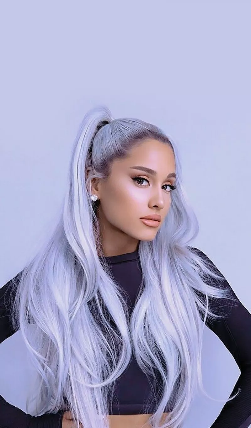 Ảnh Ariana Grande Trong Trang Phục Nữ Tính Và Thanh Lịch Ảnh Ariana Grande Trong Trang Phục Nữ Tính Và Thanh Lịch