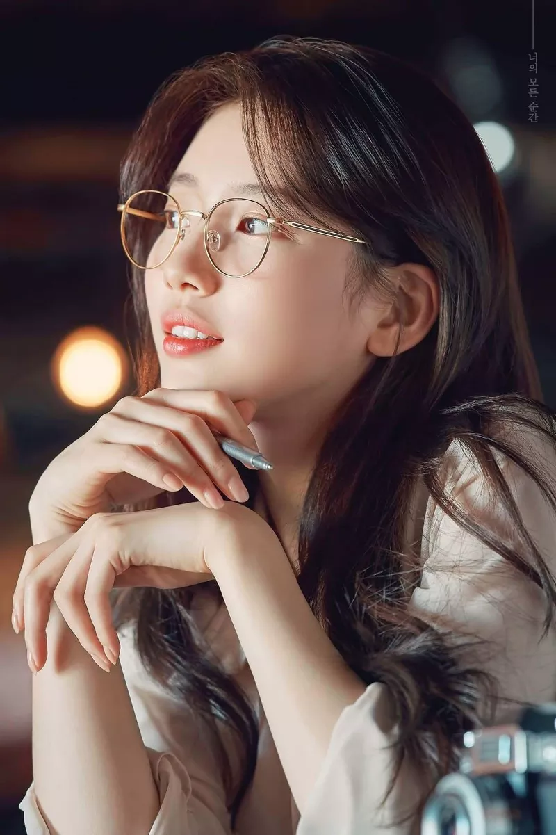 Ảnh Bae Suzy Trong Những Khoảnh Khắc Tự Tin Và Nổi Bật