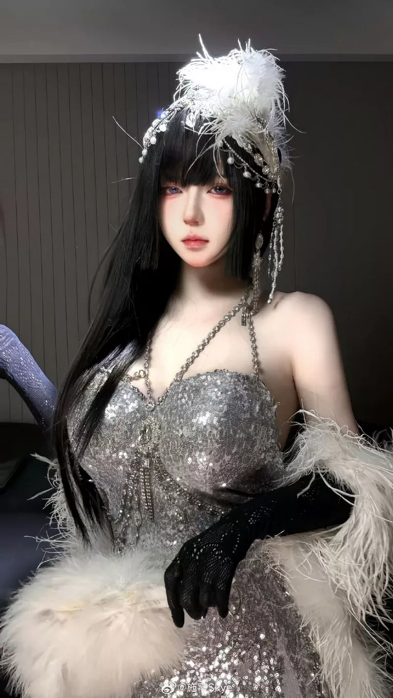 Ảnh Gái Xinh Cosplay Tạo Dáng Đầy Tự Tin Ảnh Gái Xinh Cosplay Tạo Dáng Đầy Tự Tin