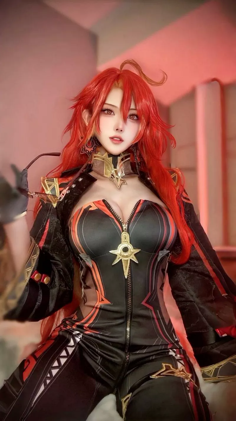 Loạt Ảnh Gái Xinh Cosplay Với Thần Thái Và Tạo Hình Đặc Sắc