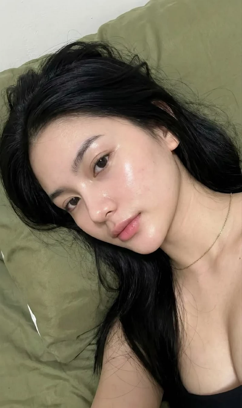 Ảnh Gái Xinh Sexy Với Phong Cách Nữ Tính Và Quyến Rũ Ảnh Gái Xinh Sexy Với Phong Cách Nữ Tính Và Quyến Rũ