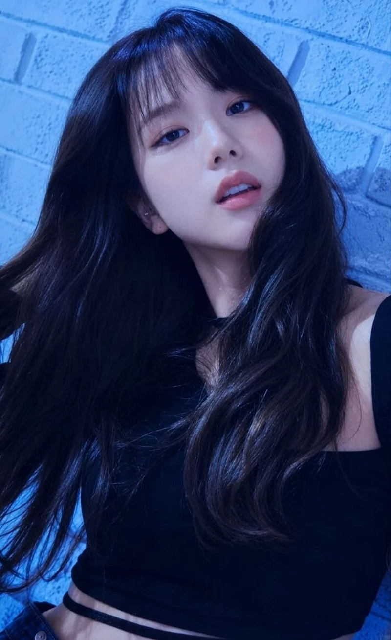 Chiêm Ngưỡng Ảnh Jisoo Qua Những Khung Hình Thanh Lịch Và Cuốn Hút