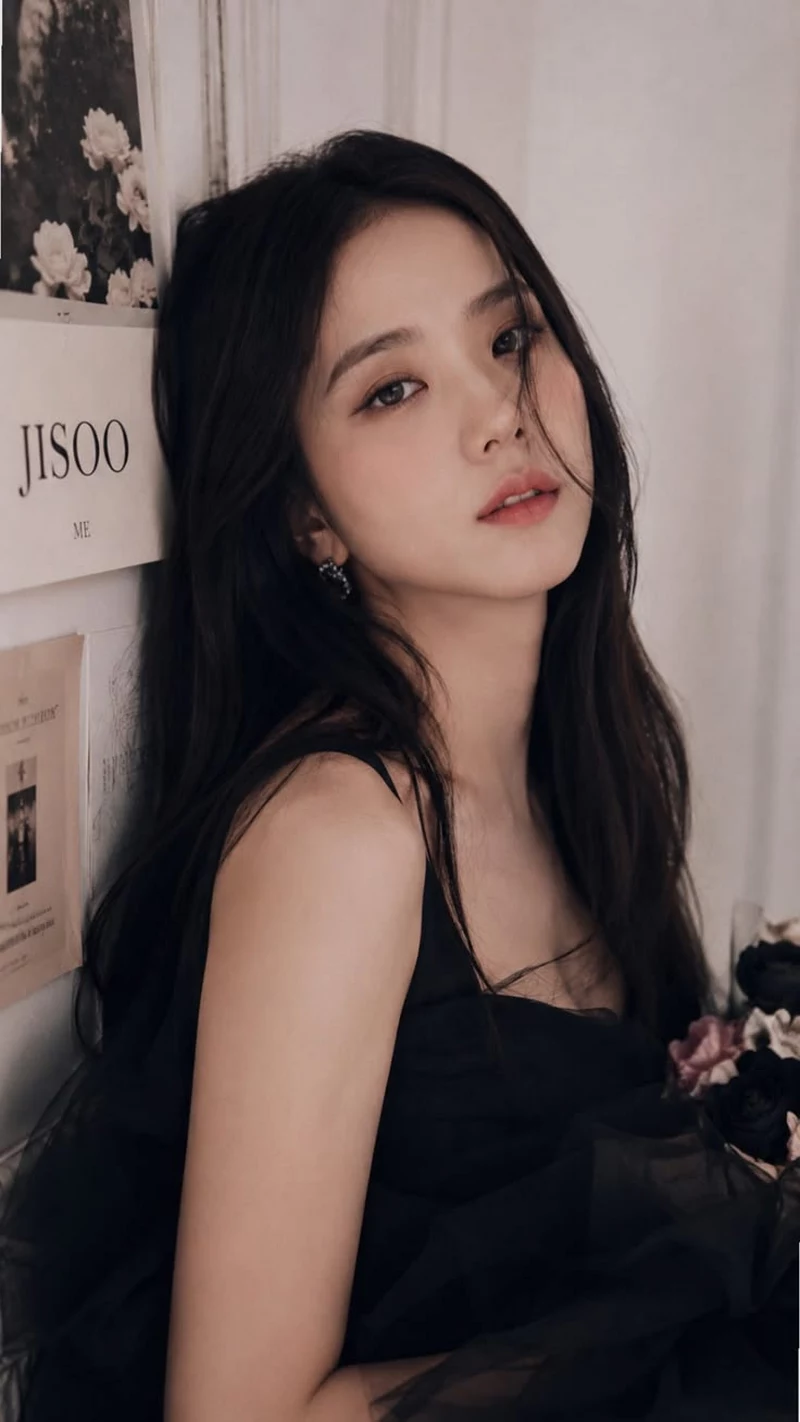 Ảnh Jisoo Với Phong Cách Tối Giản Nhưng Đầy Thanh Lịch