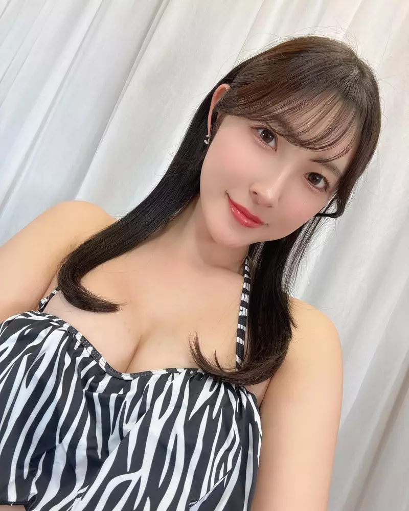 Ảnh Kana Morisawa Tạo Dáng Đẹp Và Ấn Tượng Ảnh Kana Morisawa Tạo Dáng Đẹp Và Ấn Tượng