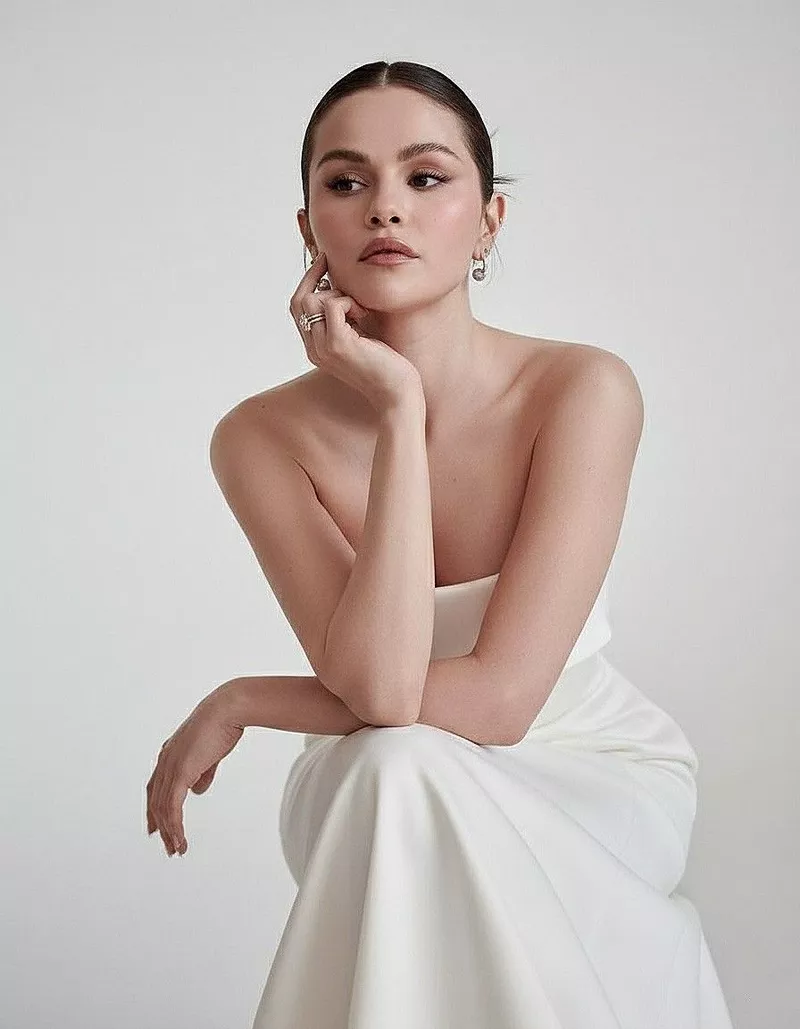 Ảnh Selena Gomez Trong Phong Cách Chụp Ảnh Nghệ Thuật Ảnh Selena Gomez Trong Phong Cách Chụp Ảnh Nghệ Thuật