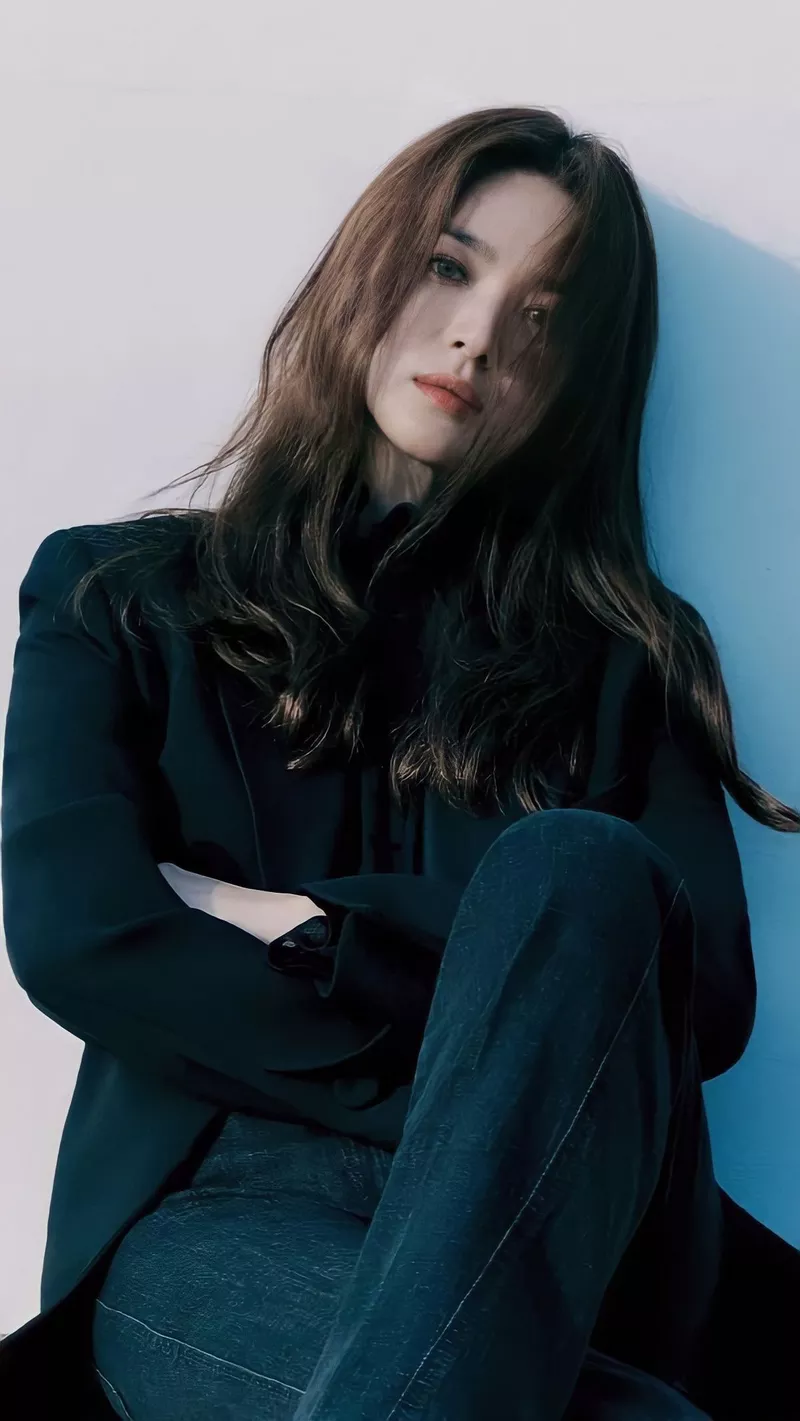 Ảnh Song Hye kyo Tạo Dáng Trong Trang Phục Thời Trang Ảnh Song Hye kyo Tạo Dáng Trong Trang Phục Thời Trang