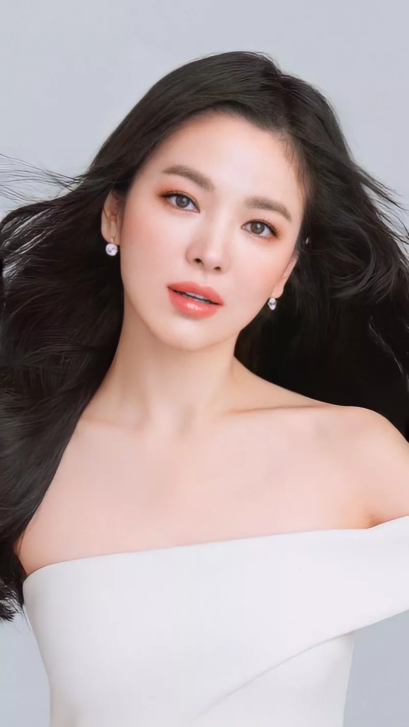 Ảnh Song Hye kyo Trong Khoảnh Khắc Đời Thường Đầy Tự Nhiên Ảnh Song Hye kyo Trong Khoảnh Khắc Đời Thường Đầy Tự Nhiên