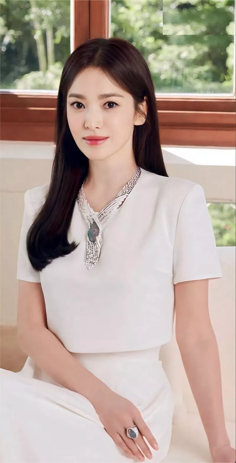 Ảnh Song Hye kyo Trong Những Bộ Trang Phục Thanh Lịch Và Thời Thượng Ảnh Song Hye kyo Trong Những Bộ Trang Phục Thanh Lịch Và Thời Thượng
