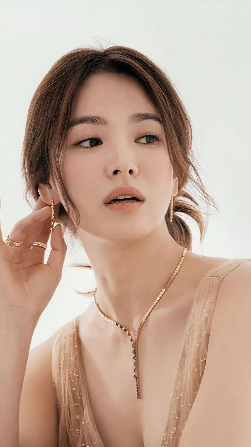 Ảnh Song Hye kyo Trong Phong Cách Thời Trang Tinh Tế Và Sang Trọng Ảnh Song Hye kyo Trong Phong Cách Thời Trang Tinh Tế Và Sang Trọng