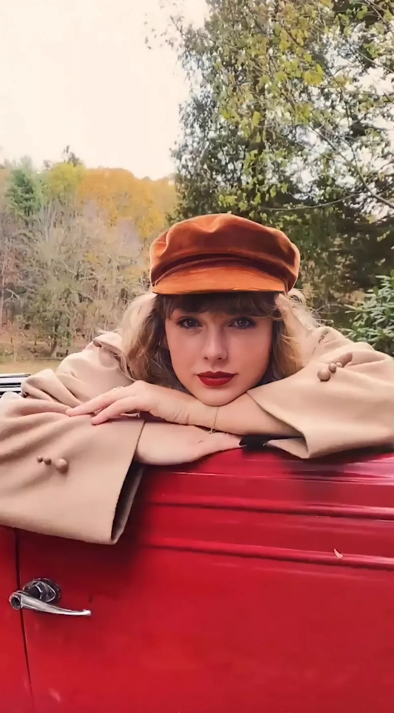 Ảnh Taylor Swift Với Ánh Sáng Lung Linh Ảnh Taylor Swift Với Ánh Sáng Lung Linh