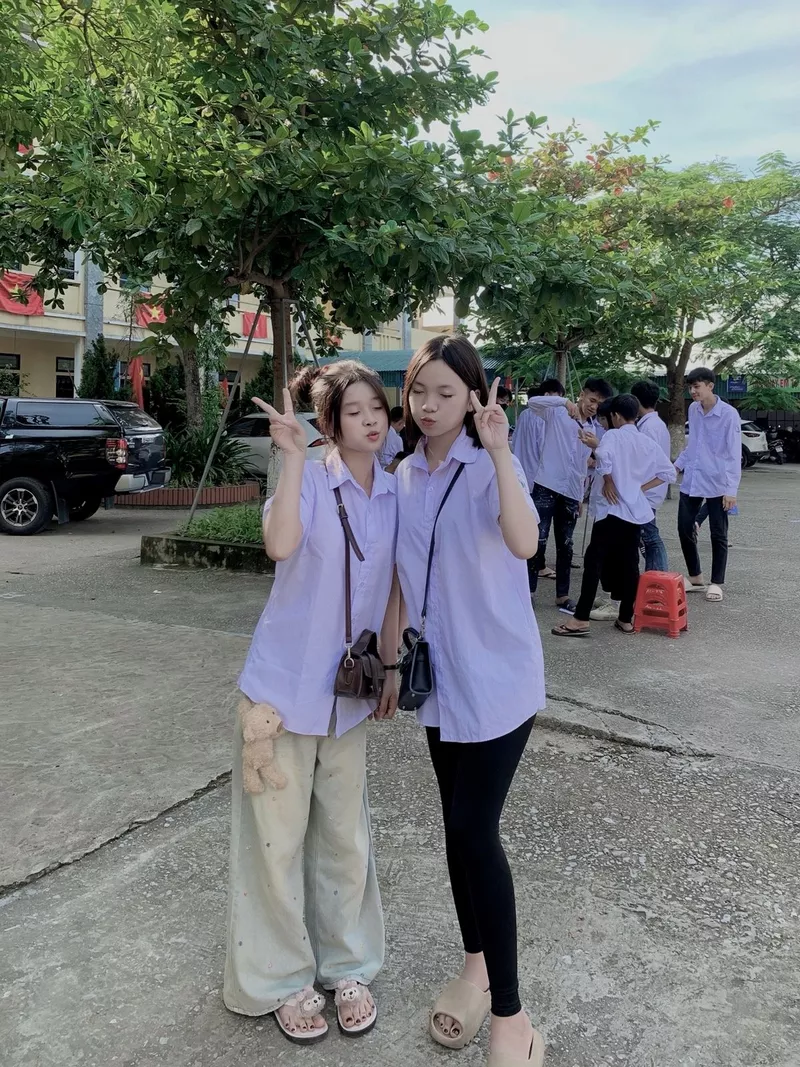 Ảnh gái xinh lớp 10 với khoảnh khắc hồn nhiên Ảnh gái xinh lớp 10 với khoảnh khắc hồn nhiên