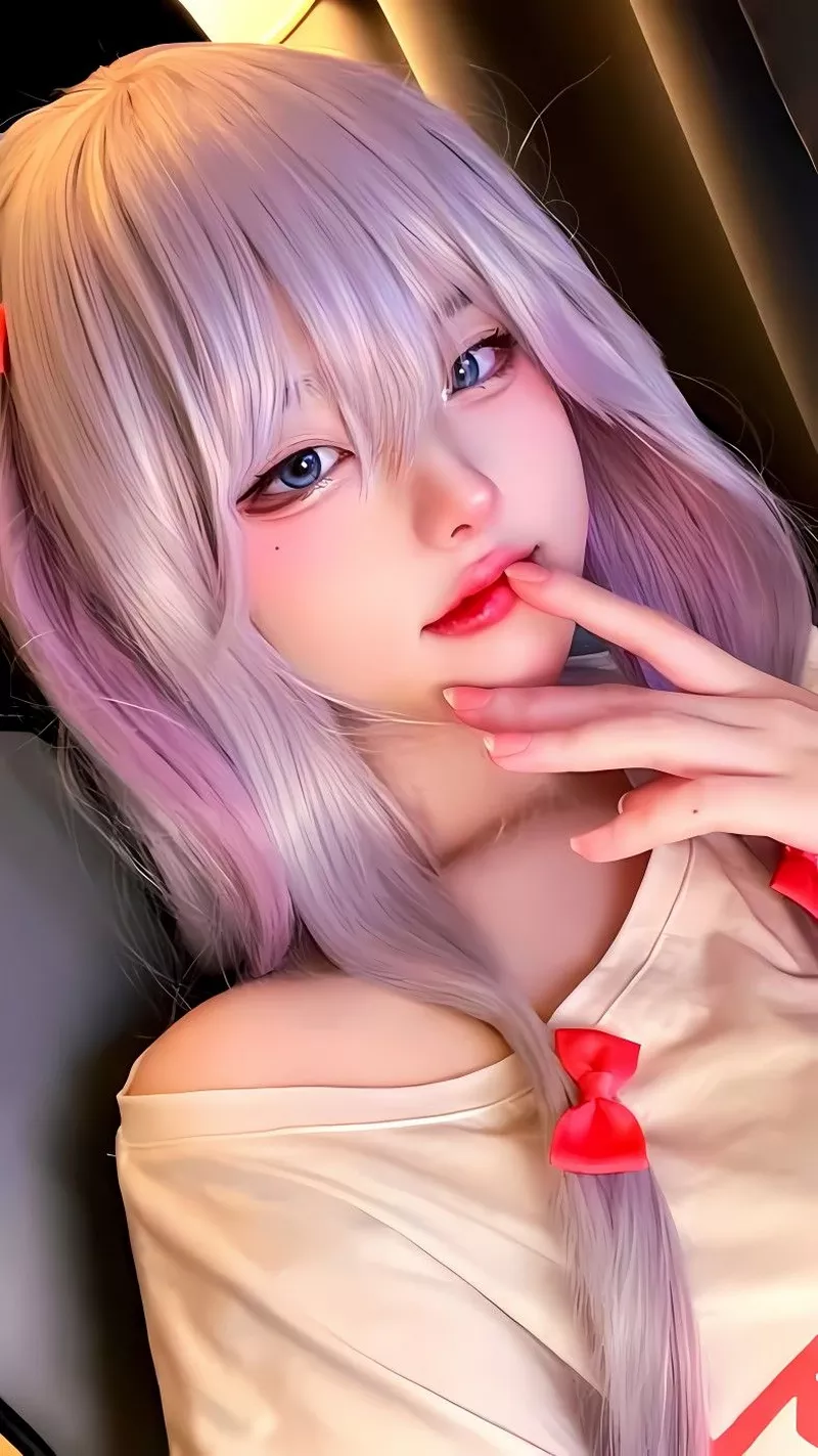Gái Xinh Cosplay Anime Trong Khung Cảnh Huyền Ảo Đẹp Mắt Gái Xinh Cosplay Anime Trong Khung Cảnh Huyền Ảo Đẹp Mắt