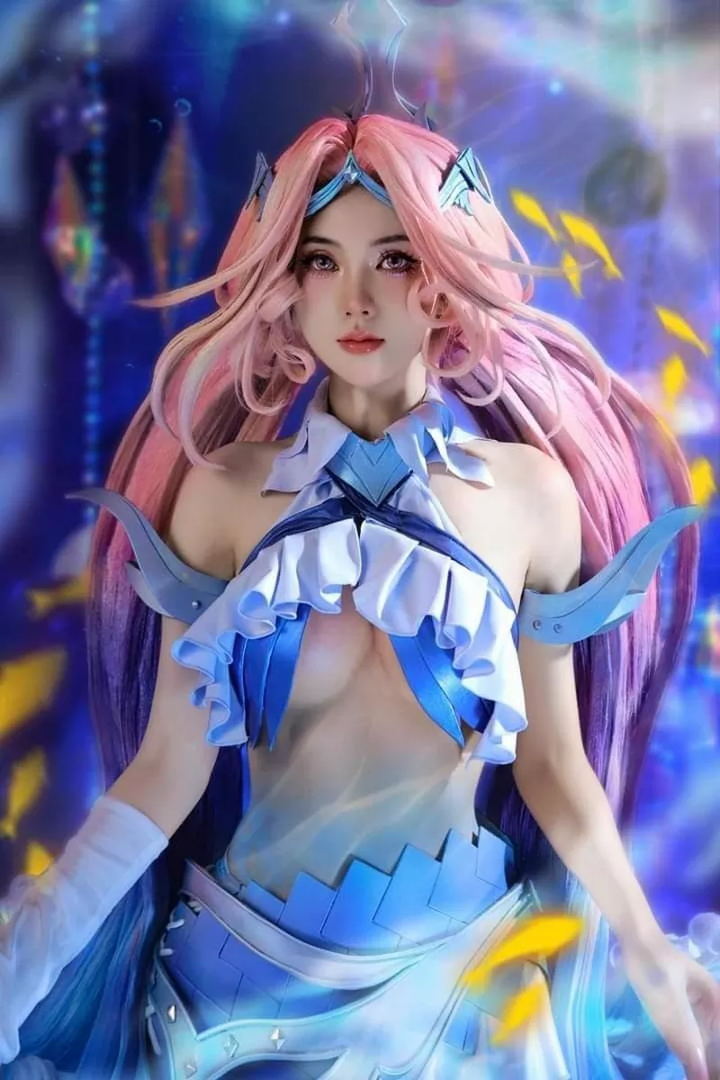 Gái Xinh Cosplay Liên Quân Tạo Dáng Trong Không Gian Đẹp Mắt Gái Xinh Cosplay Liên Quân Tạo Dáng Trong Không Gian Đẹp Mắt