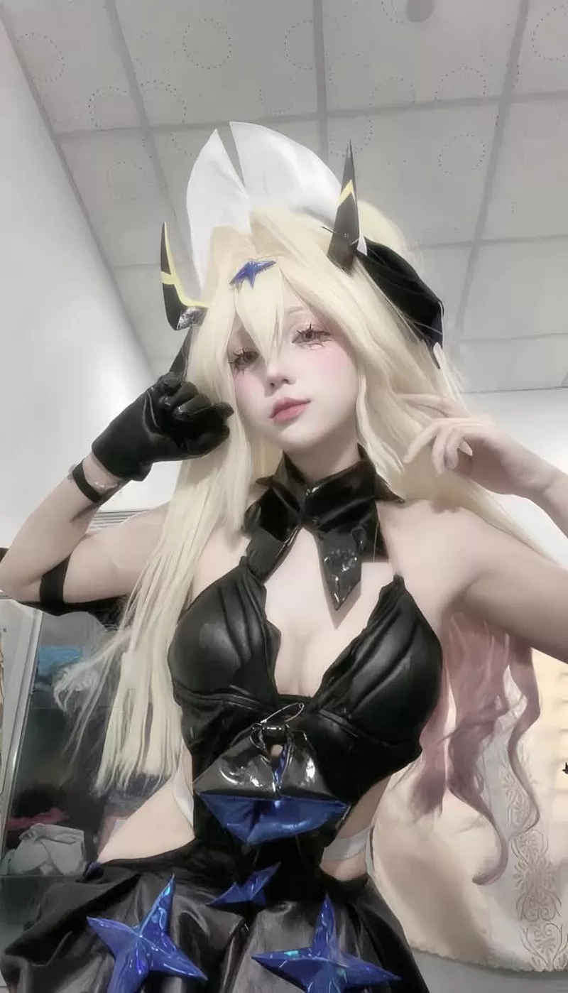 Gái Xinh Cosplay Liên Quân Với Phong Cách Nhân Vật Độc Đáo Gái Xinh Cosplay Liên Quân Với Phong Cách Nhân Vật Độc Đáo
