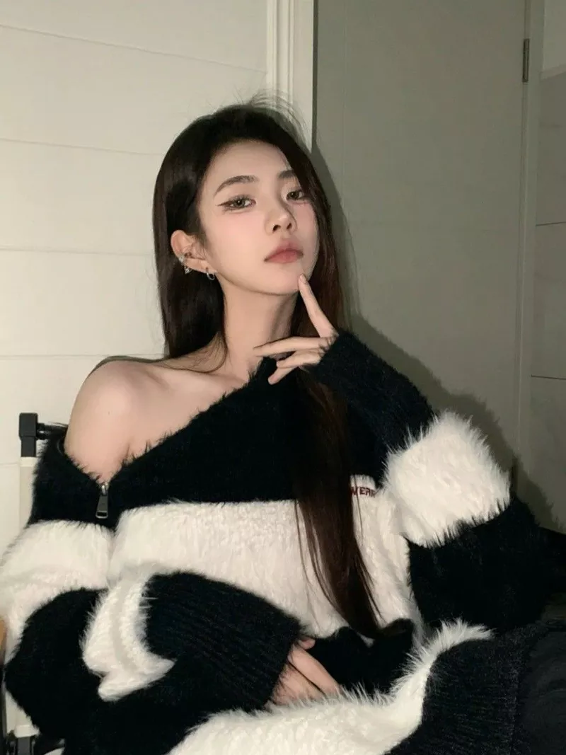 Gái Xinh Douyin Trong Phong Cách Nữ Tính Và Thanh Lịch Gái Xinh Douyin Trong Phong Cách Nữ Tính Và Thanh Lịch