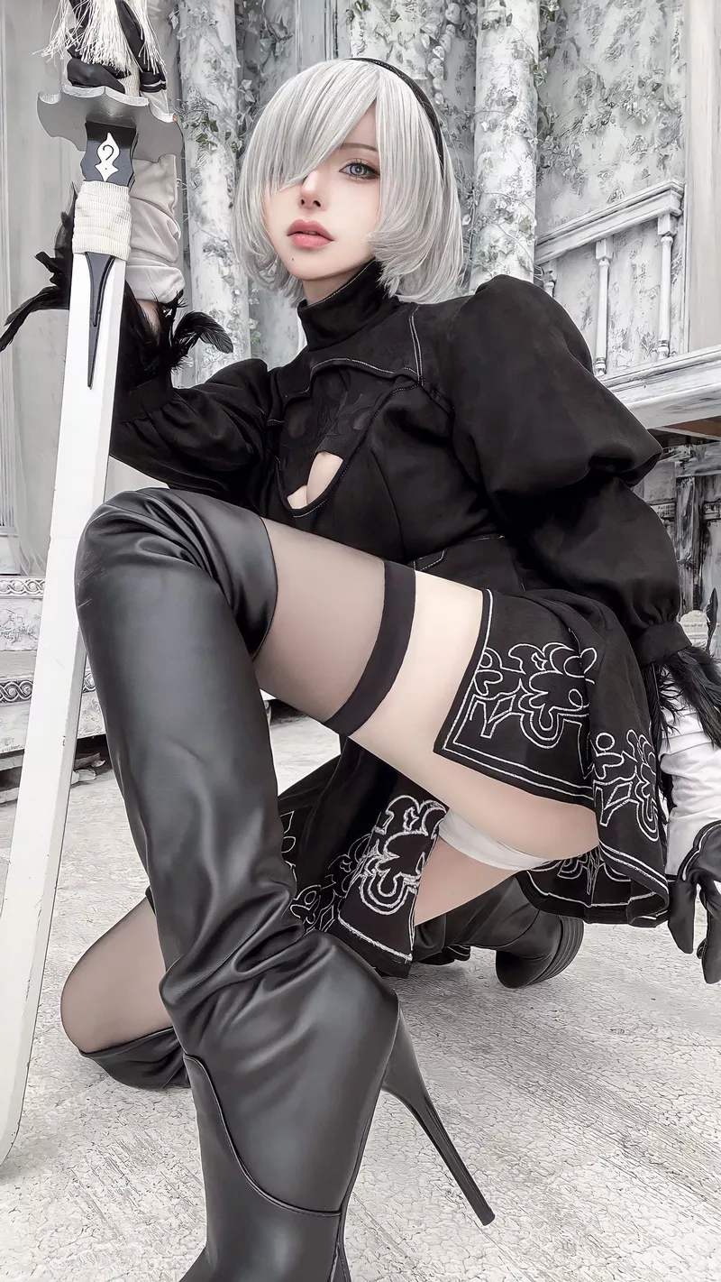 Gái Xinh Trung Quốc Cosplay Tạo Dáng Đầy Nghệ Thuật Trước Máy Ảnh Gái Xinh Trung Quốc Cosplay Tạo Dáng Đầy Nghệ Thuật Trước Máy Ảnh