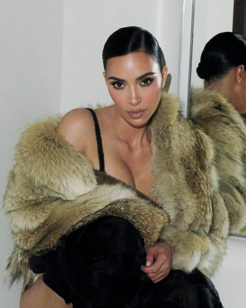 Kim Kardashian Trong Khoảnh Khắc Đời Thường