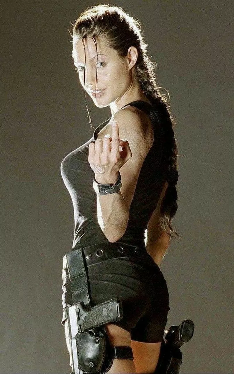 Ảnh Angelina Jolie Tạo Dáng Thanh Lịch Trước Ống Kính Ảnh Angelina Jolie Tạo Dáng Thanh Lịch Trước Ống Kính
