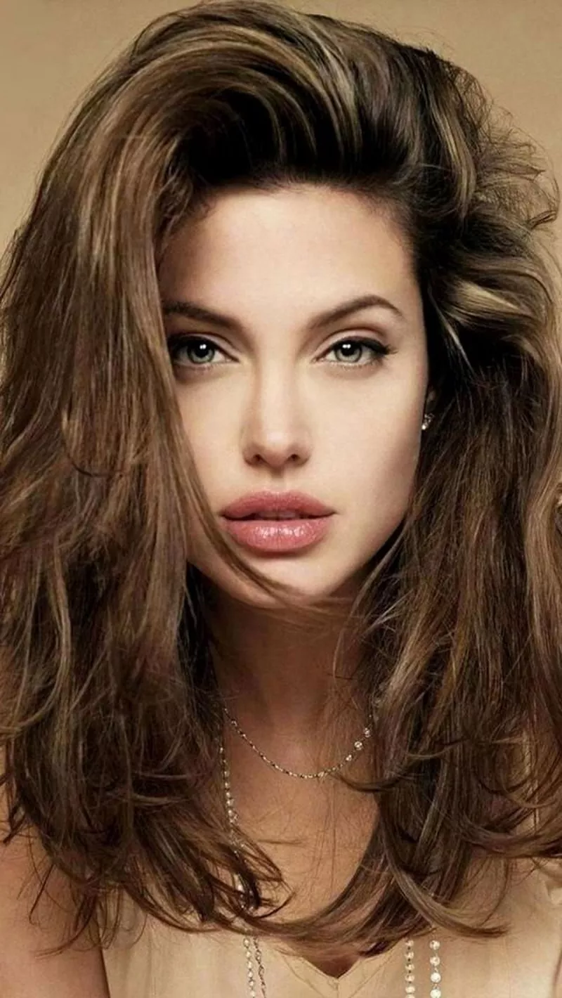 Ảnh Angelina Jolie Xuất Hiện Với Phong Cách Thanh Lịch Ảnh Angelina Jolie Xuất Hiện Với Phong Cách Thanh Lịch