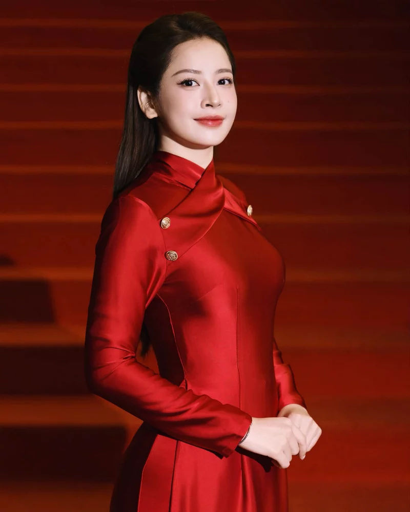 Ảnh Chi Pu Đẹp Sang Chảnh Trong Những Bộ Ảnh Thời Thượng Ảnh Chi Pu Đẹp Sang Chảnh Trong Những Bộ Ảnh Thời Thượng