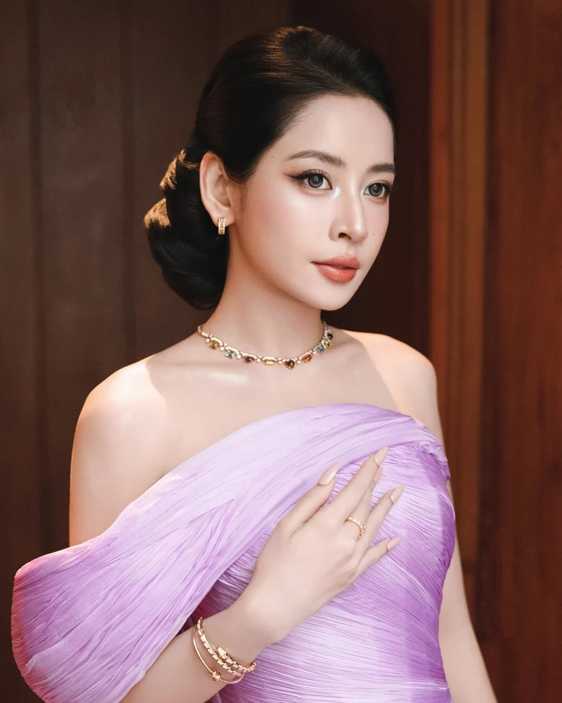 Ảnh Chi Pu Rạng Ngời Với Phong Cách Thanh Lịch Và Tinh Tế Ảnh Chi Pu Rạng Ngời Với Phong Cách Thanh Lịch Và Tinh Tế