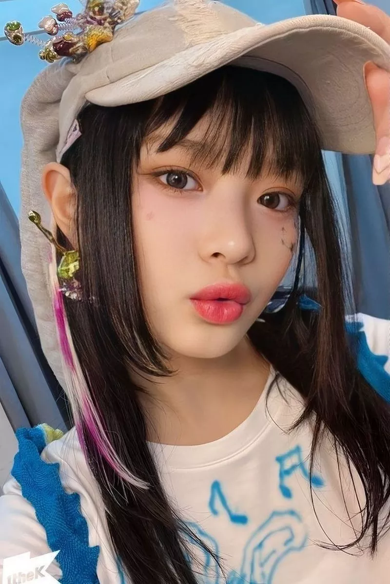 Ảnh Hanni Trong Tạo Hình Dịu Dàng Và Dễ Thương Ảnh Hanni Trong Tạo Hình Dịu Dàng Và Dễ Thương