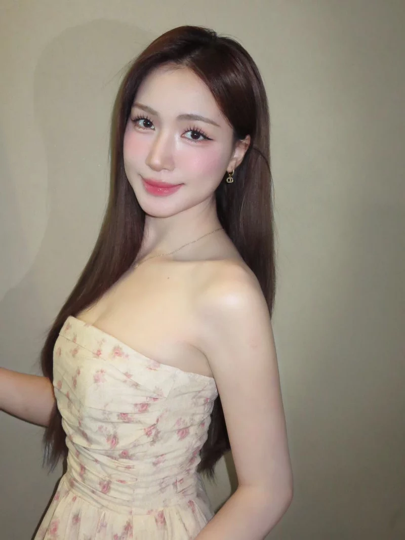 Ảnh Hòa Minzy đầy sức hút trong bộ ảnh chân dung nghệ thuật