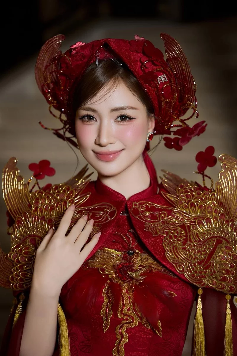 Ảnh Hòa Minzy duyên dáng với vẻ đẹp ngọt ngào trước ống kính