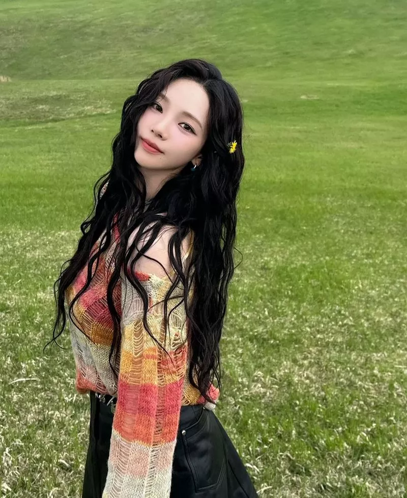 Ảnh Karina (aespa) Trong Tạo Hình Thanh Lịch Đầy Ấn Tượng