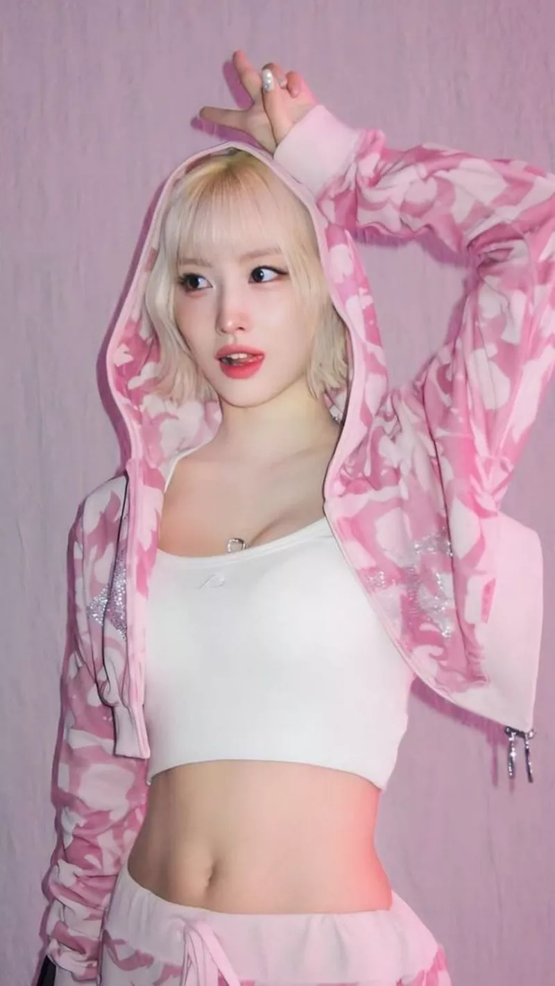 Ảnh Mina (TWICE) Trong Những Khoảnh Khắc Đầy Cảm Xúc Ảnh Mina (TWICE) Trong Những Khoảnh Khắc Đầy Cảm Xúc