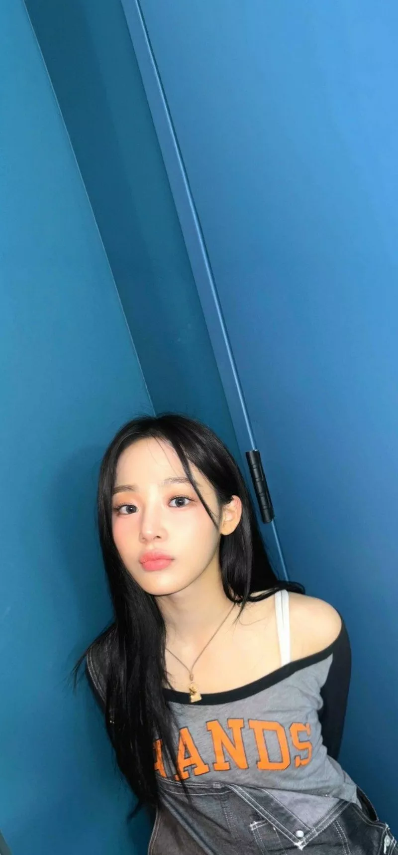 Ảnh Minji (NewJeans) Mang Phong Cách K pop Dịu Dàng Ảnh Minji (NewJeans) Mang Phong Cách K pop Dịu Dàng