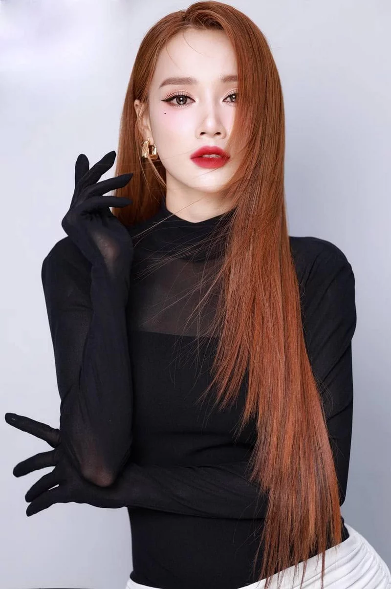 Ảnh Nhã Phương xinh đẹp với vẻ ngoài dịu dàng và thần thái cuốn hút