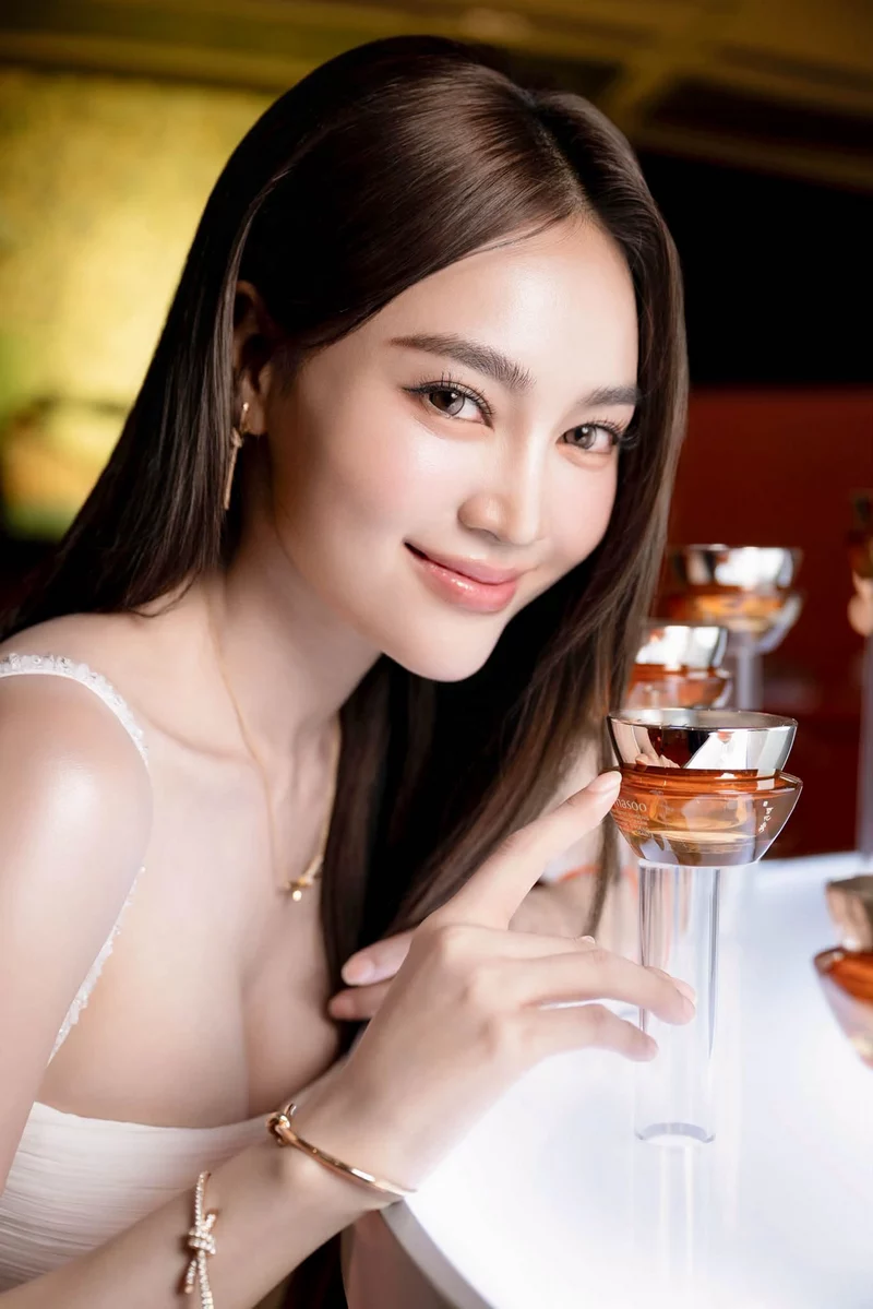 Ảnh Ninh Dương Lan Ngọc Xinh Xắn Với Những Khoảnh Khắc Tự Nhiên Ảnh Ninh Dương Lan Ngọc Xinh Xắn Với Những Khoảnh Khắc Tự Nhiên