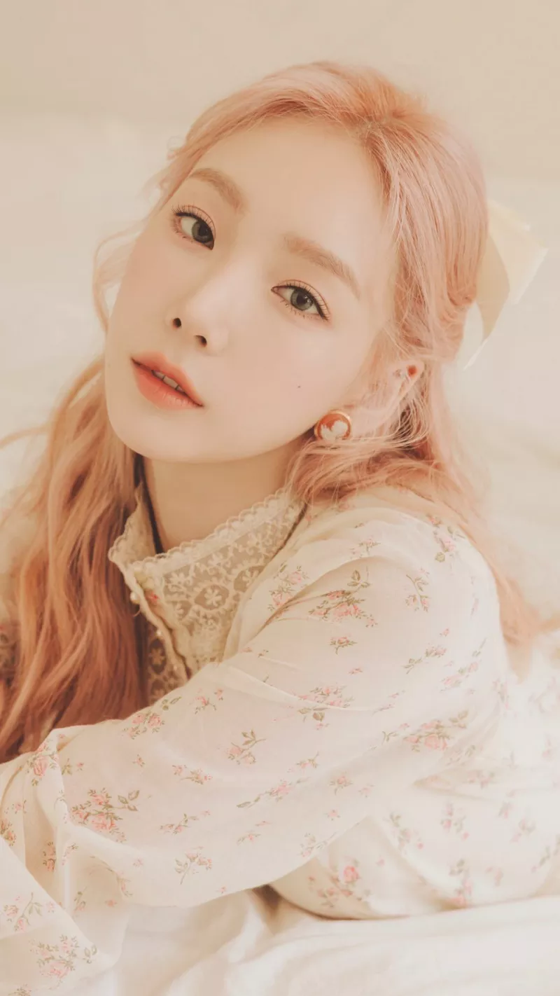 Ảnh Taeyeon Trong Bộ Ảnh Mang Phong Cách Nghệ Thuật