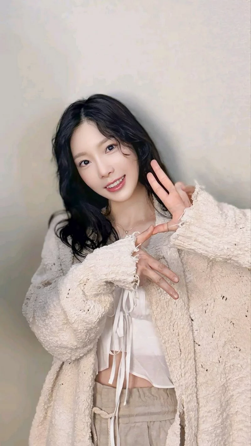 Ảnh Taeyeon Trong Phong Cách Chụp Ảnh Thời Trang