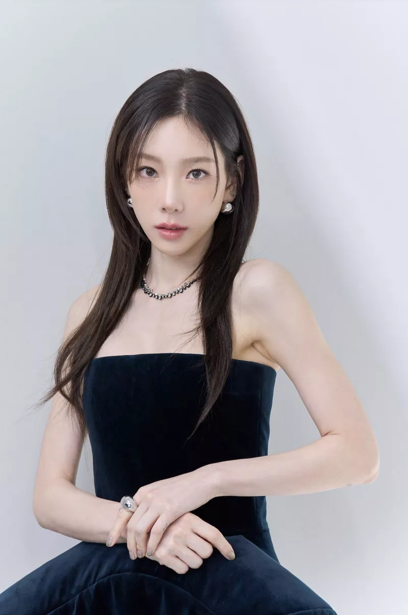 Ảnh Taeyeon Trong Trang Phục Sân Khấu Nổi Bật