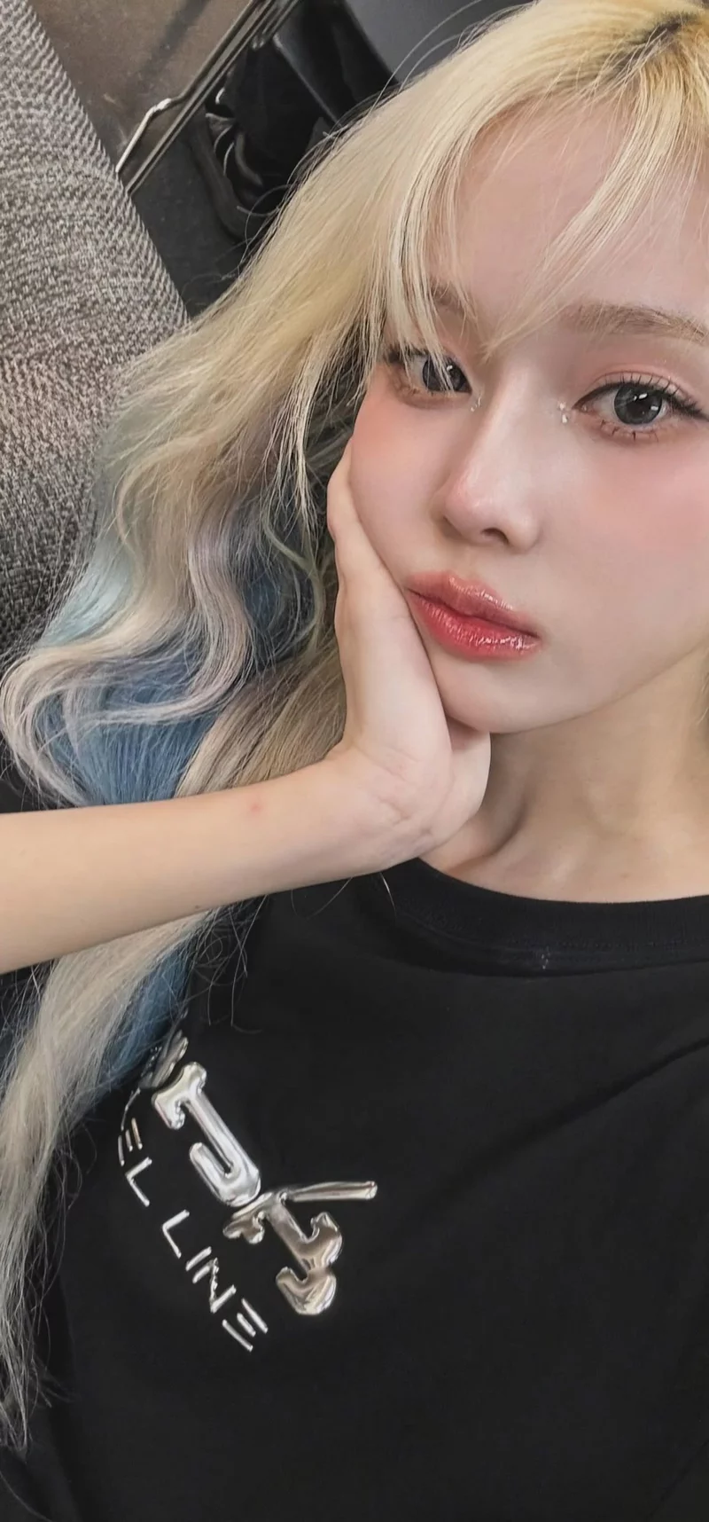 Ảnh Winter (aespa) Trong Khoảnh Khắc Trên Sân Khấu K pop