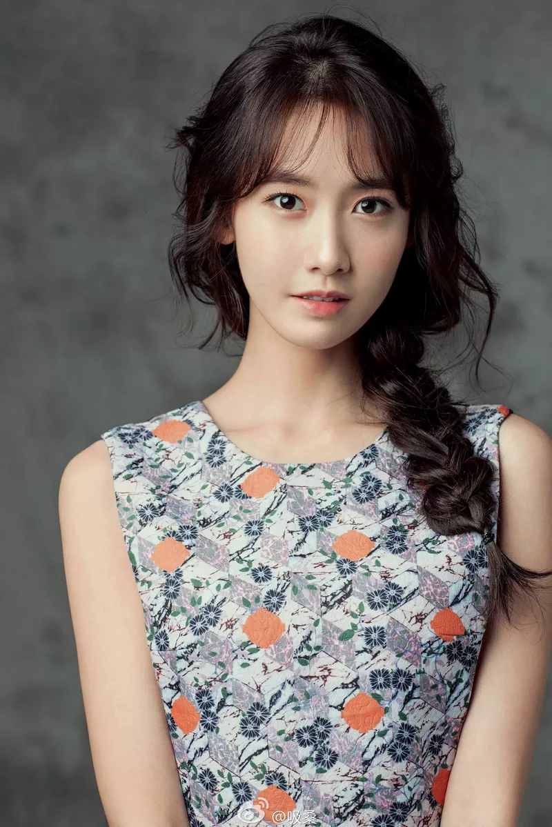 Ảnh Yoona Trong Khoảnh Khắc Mỉm Cười Đầy Duyên Dáng