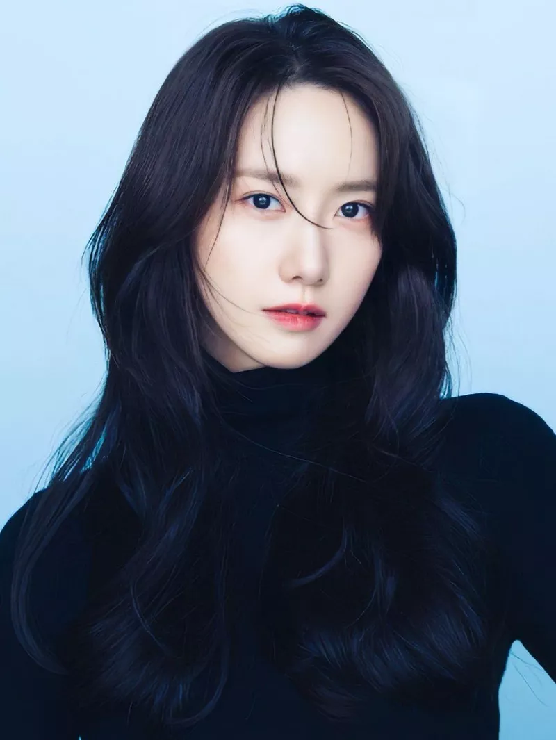 Ảnh Yoona Với Phong Cách Trang Điểm Nhẹ Nhàng