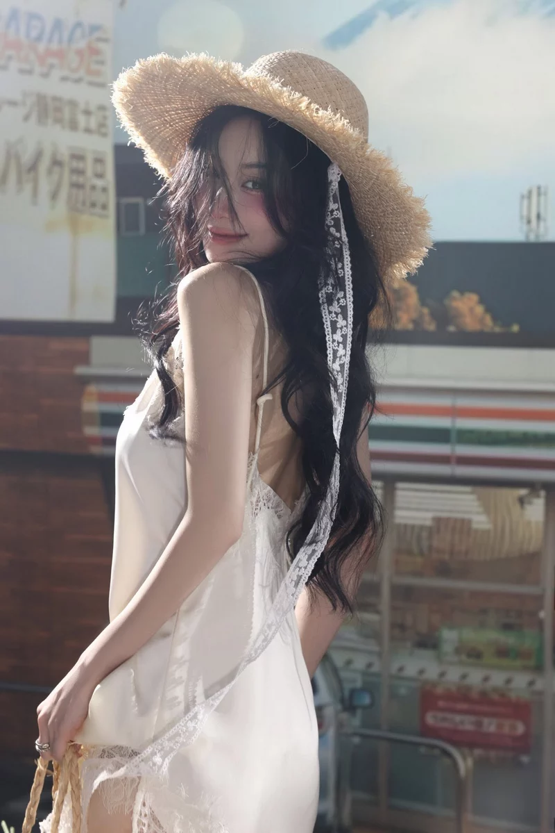 Ảnh Jun Vũ diện váy đẹp khoe nét đẹp dịu dàng