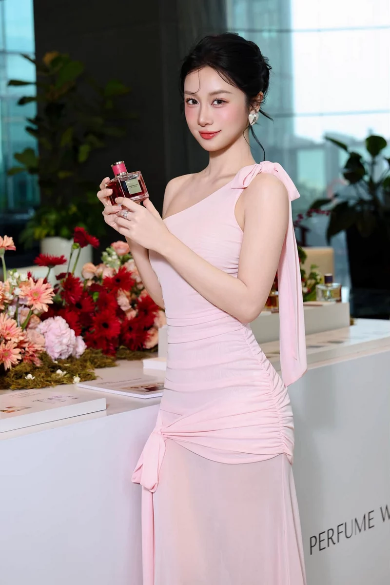 Ảnh Jun Vũ trong bộ ảnh chân dung đầy tính nghệ thuật